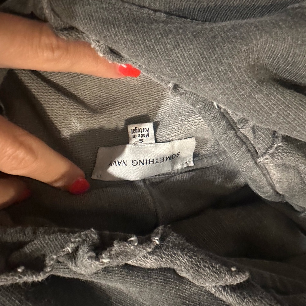 Gray Ruffled Sweatshirt - Picture 4 of 4